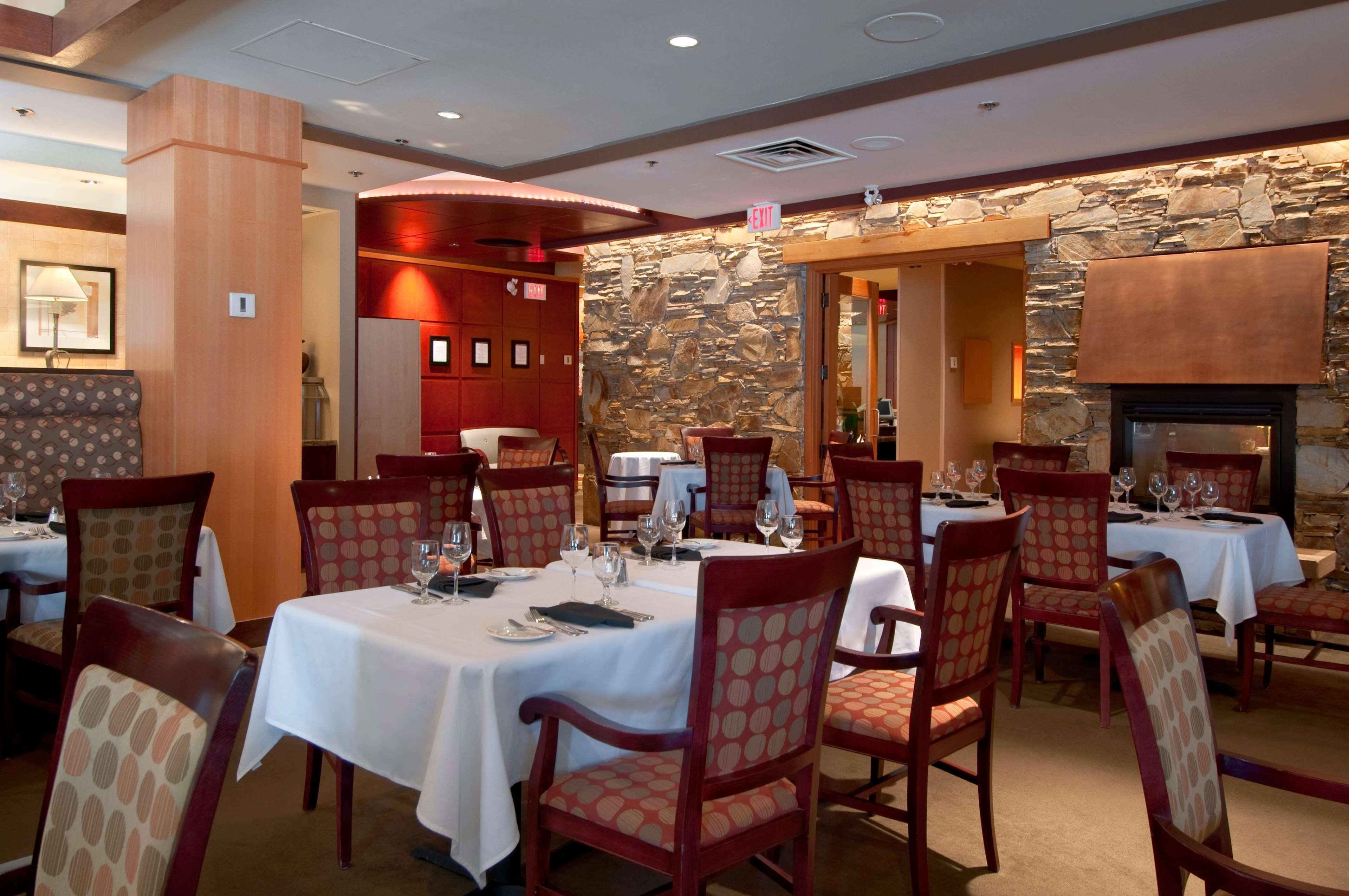 Hilton Whistler Resort & Spa Екстериор снимка