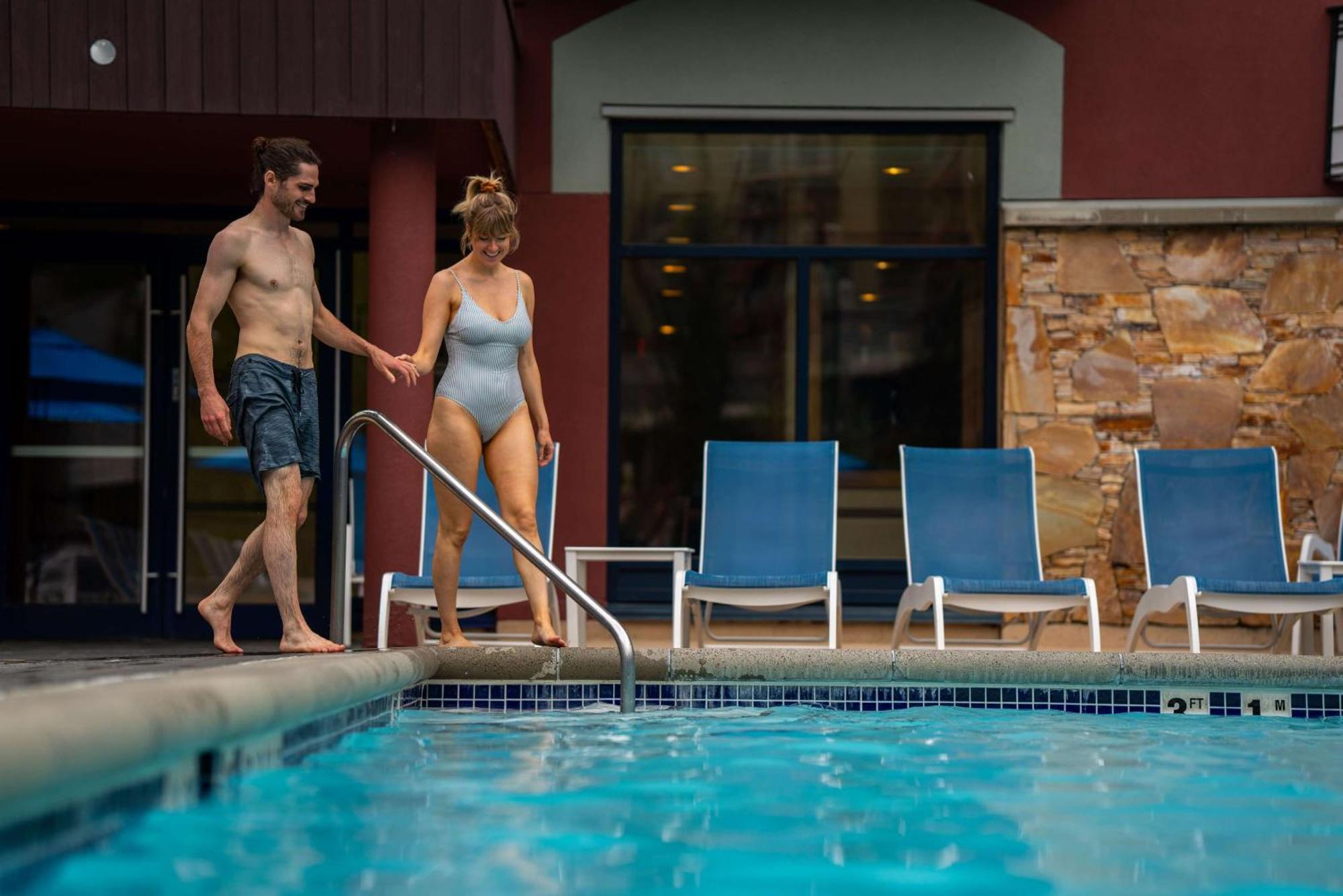 Hilton Whistler Resort & Spa Екстериор снимка