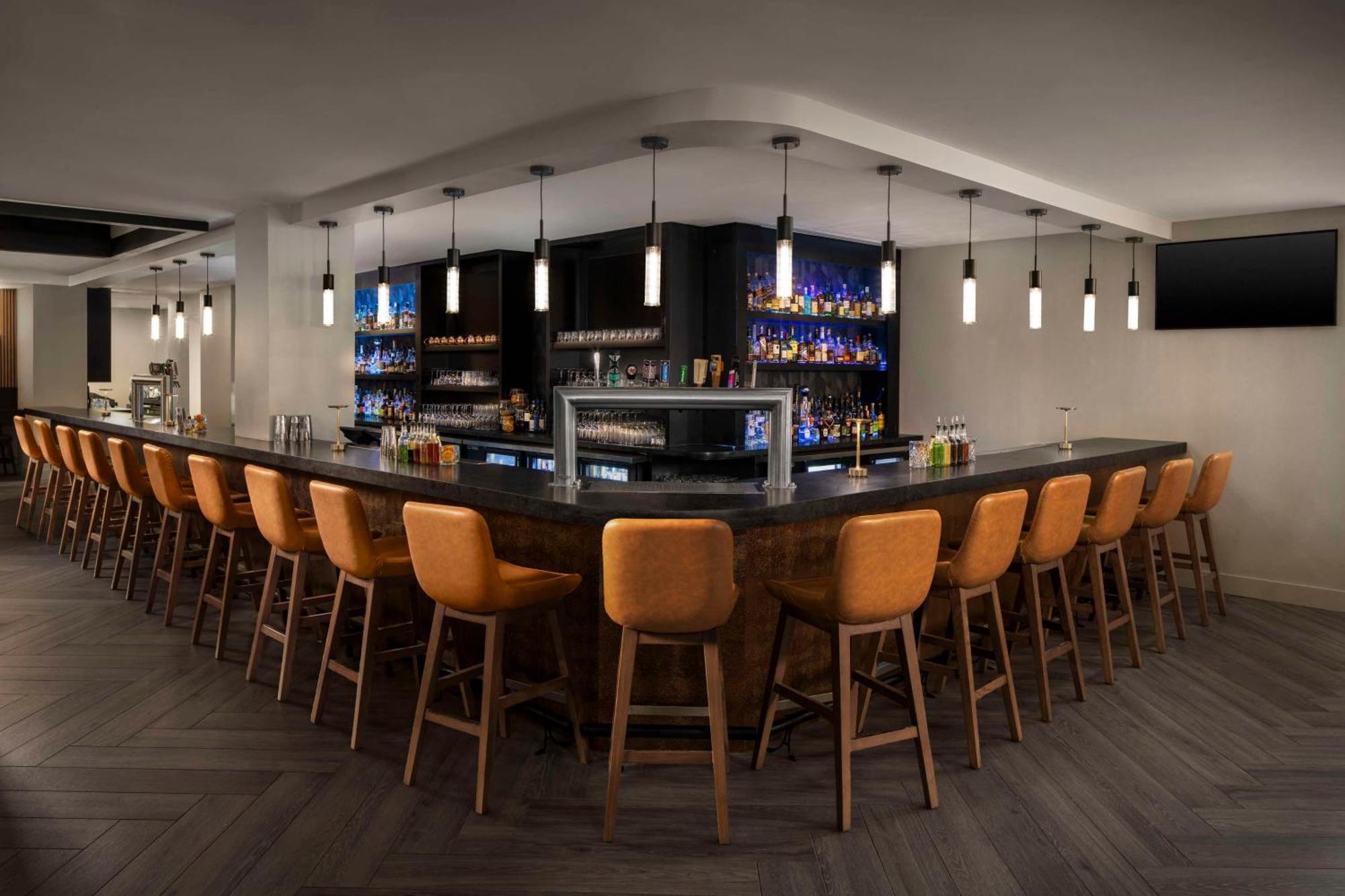 Hilton Whistler Resort & Spa Екстериор снимка