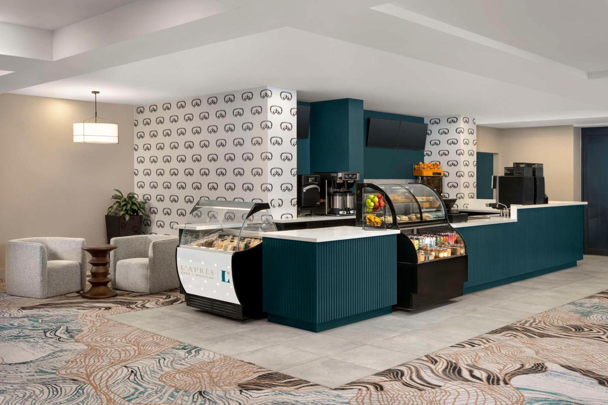 Hilton Whistler Resort & Spa Екстериор снимка