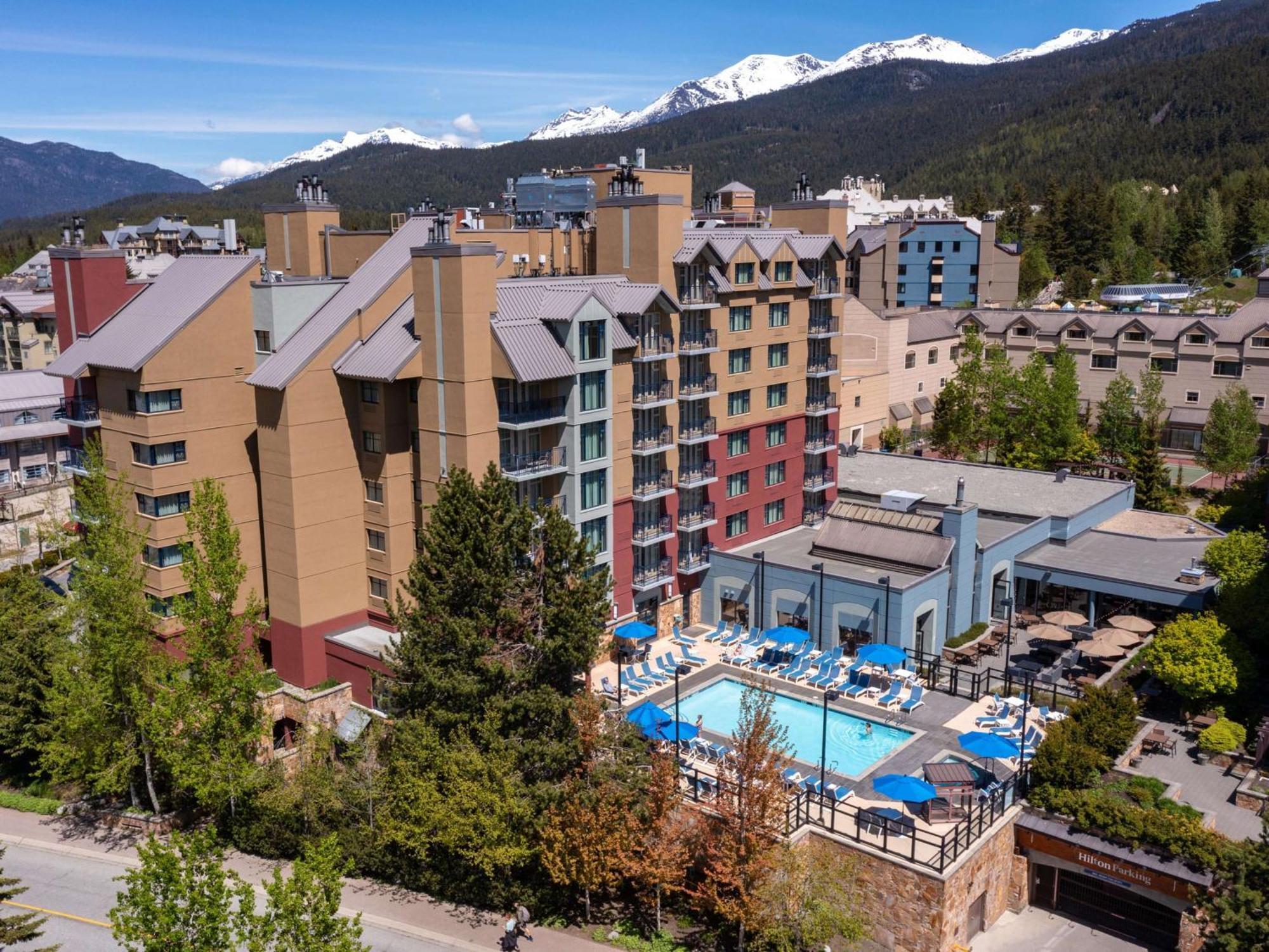 Hilton Whistler Resort & Spa Екстериор снимка