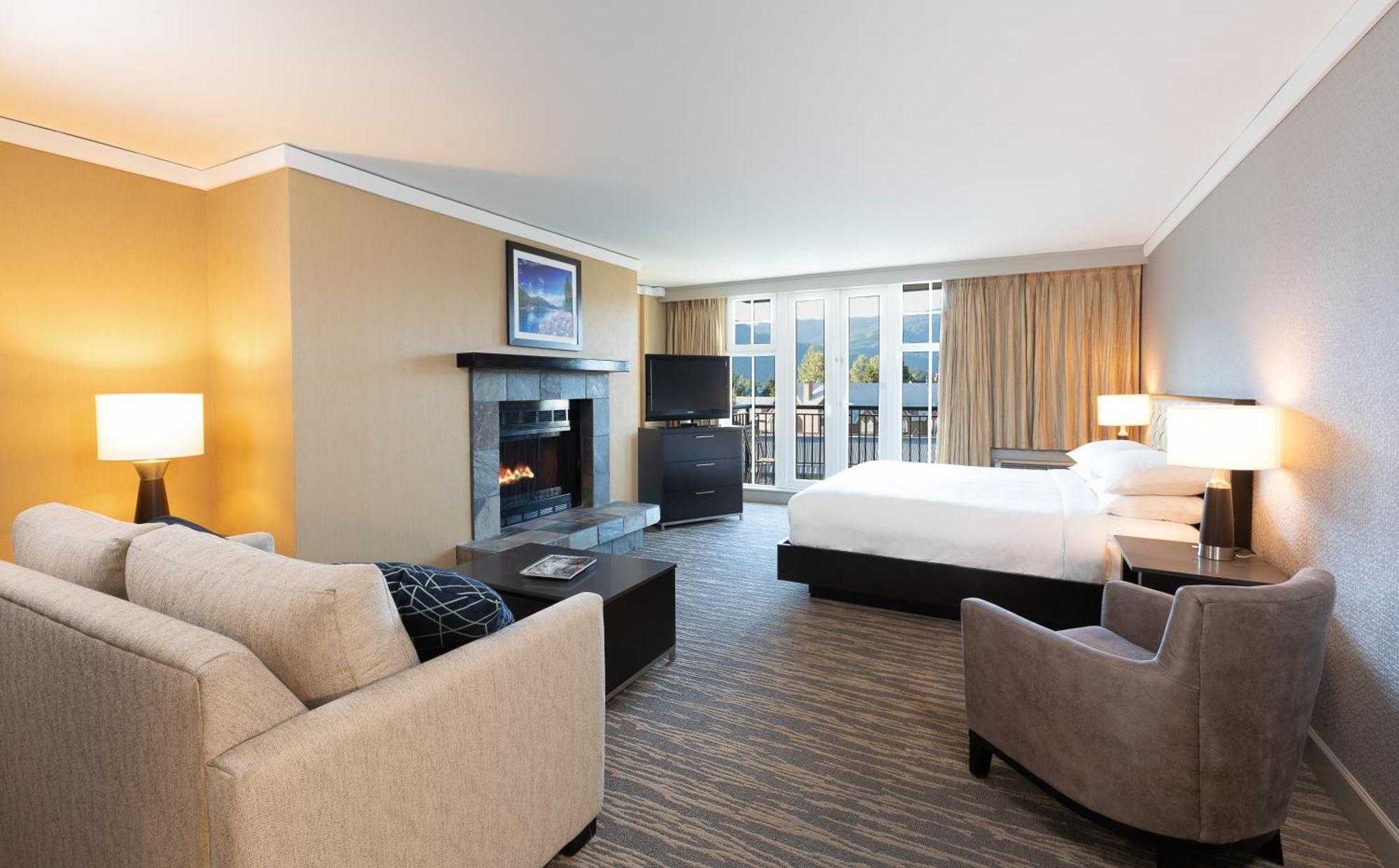 Hilton Whistler Resort & Spa Екстериор снимка